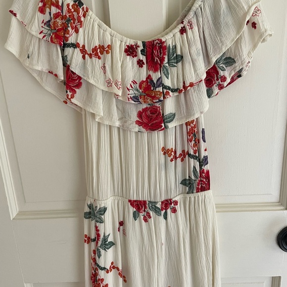 Impeccable Pig boutique romper red floral on white size S - Picture 4 of 6